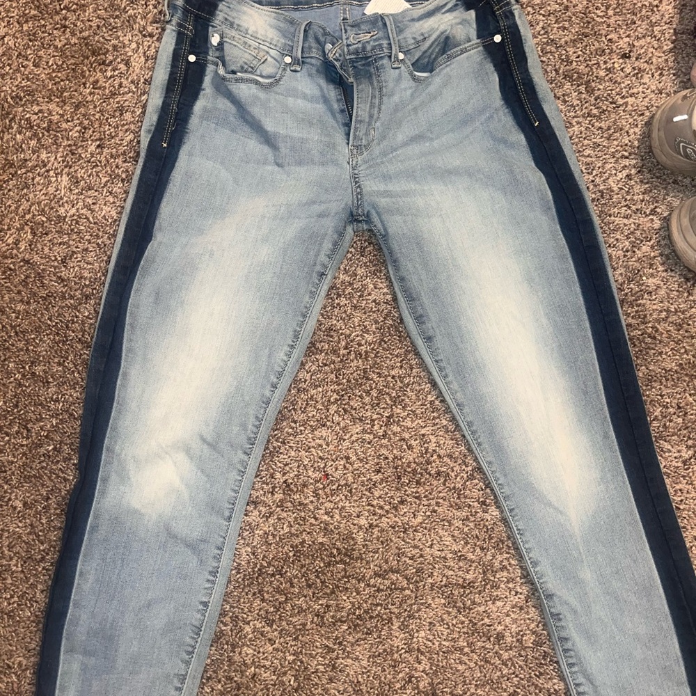 Denizen from Levi’s; boyfriend